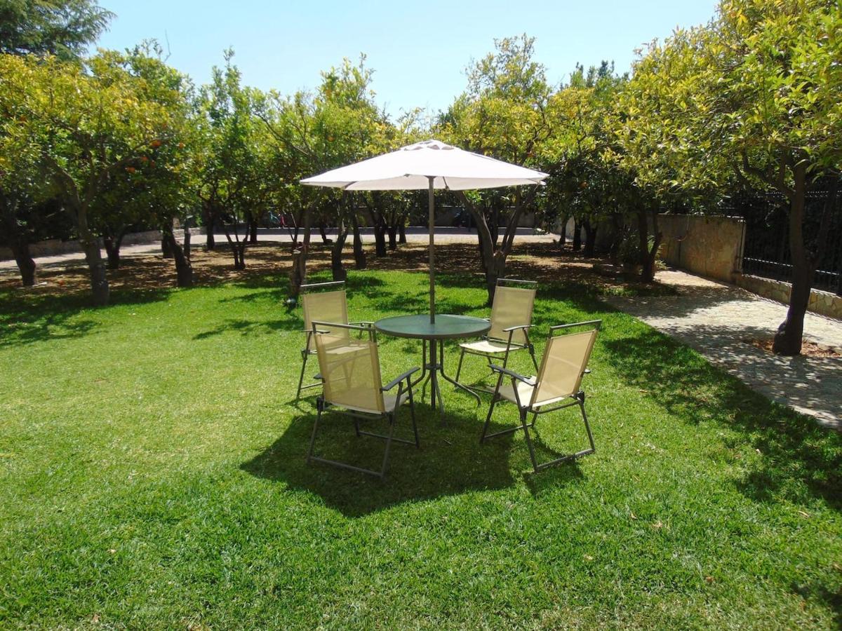 Small Theater Apartment Epidaurus Esterno foto